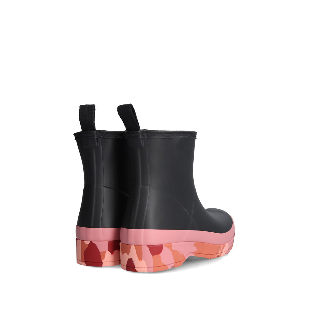 Women's Play Short Boots Camo Sole