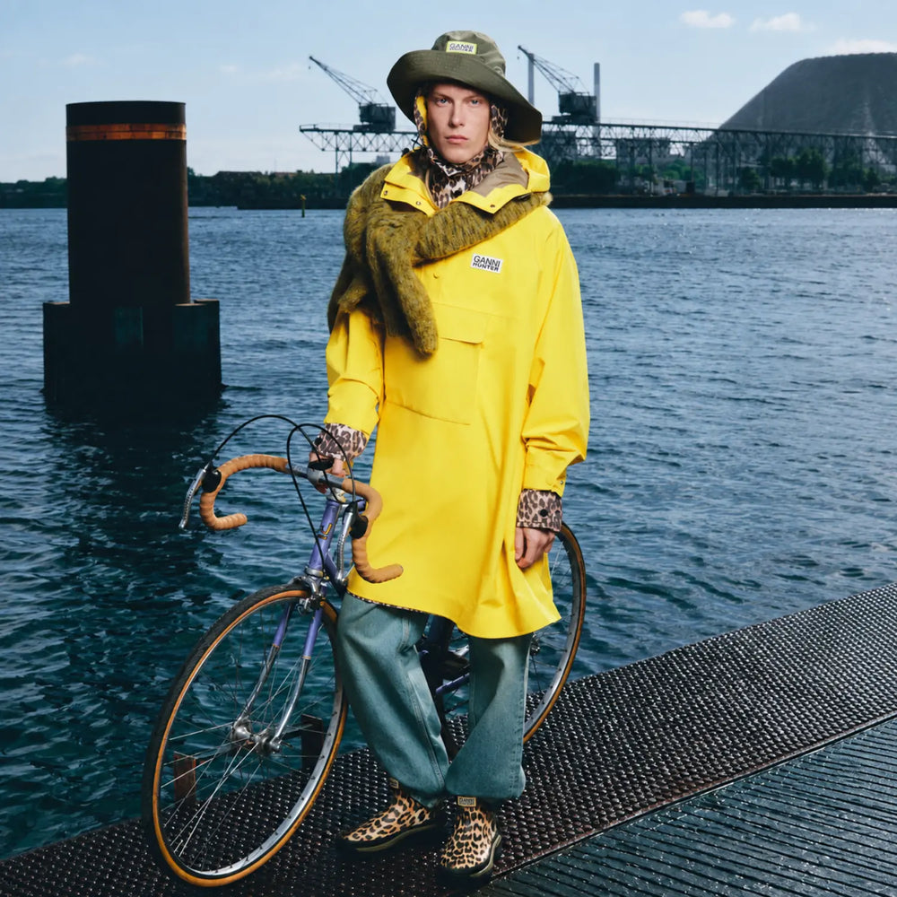 Unisex GANNI X Hunter Waterproof Poncho Lemon