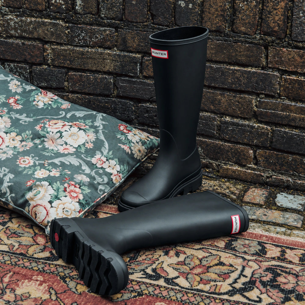 Unisex Downpour Tall Wellington Boots Black